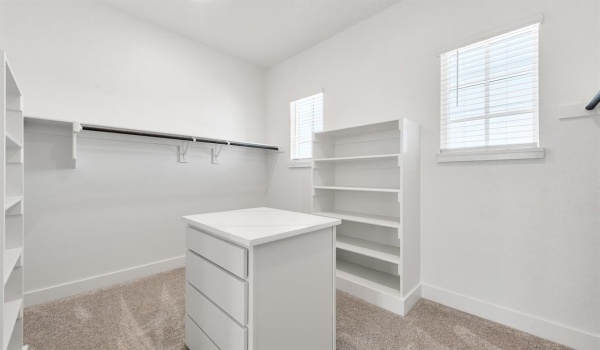 1435 Julian Drive, Van Alstyne, TX 75495, 4 Bedrooms Bedrooms, ,3 BathroomsBathrooms,Residential,For Sale,1435 Julian Drive,20874698