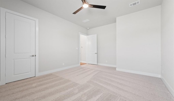 1435 Julian Drive, Van Alstyne, TX 75495, 4 Bedrooms Bedrooms, ,3 BathroomsBathrooms,Residential,For Sale,1435 Julian Drive,20874698