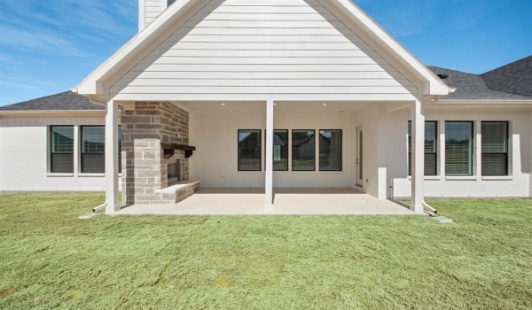 1435 Julian Drive, Van Alstyne, TX 75495, 4 Bedrooms Bedrooms, ,3 BathroomsBathrooms,Residential,For Sale,1435 Julian Drive,20874698