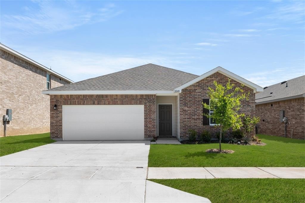 8240 Muscovy Drive, Fort Worth, TX 76179, 3 Bedrooms Bedrooms, ,2 BathroomsBathrooms,Residential,For Sale,8240 Muscovy Drive,20874726