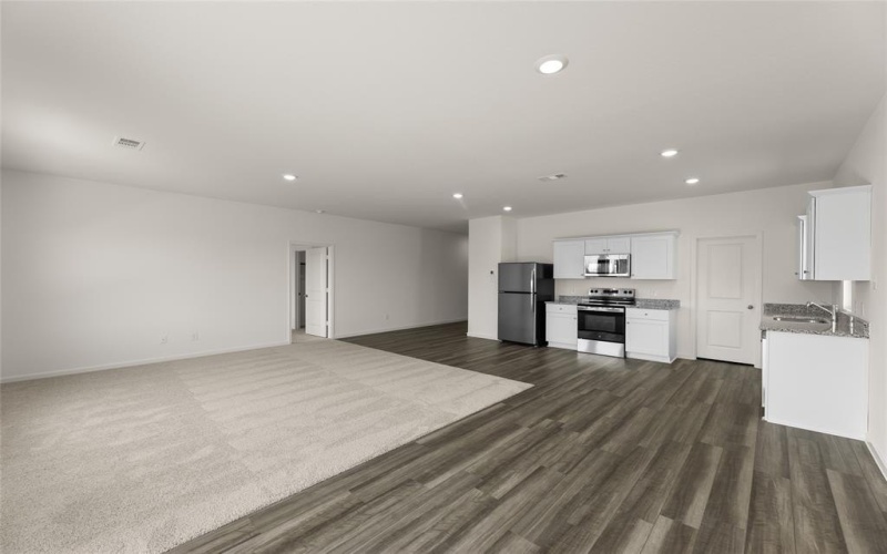 8240 Muscovy Drive, Fort Worth, TX 76179, 3 Bedrooms Bedrooms, ,2 BathroomsBathrooms,Residential,For Sale,8240 Muscovy Drive,20874726
