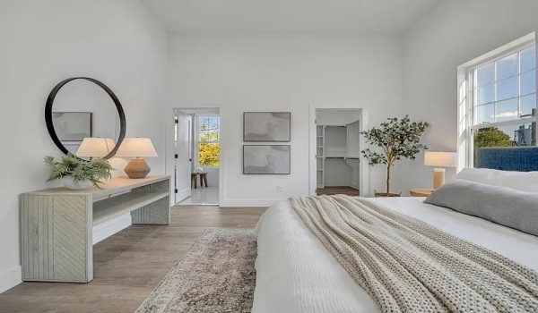631 N Tyler Street #402, Dallas, TX 75208, 2 Bedrooms Bedrooms, ,2 BathroomsBathrooms,Residential Lease,For Rent,631 N Tyler Street,20872423