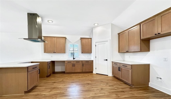 5926 Houghton Avenue, Fort Worth, TX 76107, 3 Bedrooms Bedrooms, ,2 BathroomsBathrooms,Residential,For Sale,5926 Houghton Avenue,20872582