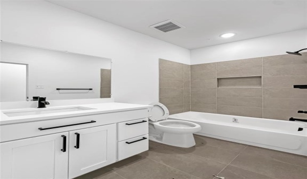 5401 Helmick Avenue, Fort Worth, TX 76107, 3 Habitaciones Habitaciones , ,2 BañosBaños,Residential,En Venta,5401 Helmick Avenue,20872606