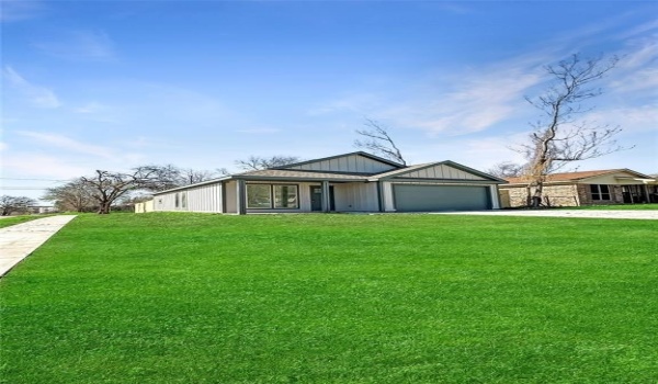 5401 Helmick Avenue, Fort Worth, TX 76107, 3 Habitaciones Habitaciones , ,2 BañosBaños,Residential,En Venta,5401 Helmick Avenue,20872606