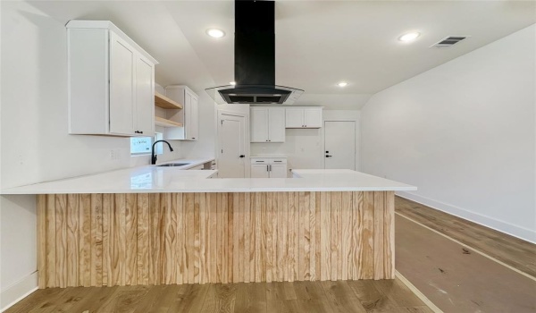 5401 Helmick Avenue, Fort Worth, TX 76107, 3 Habitaciones Habitaciones , ,2 BañosBaños,Residential,En Venta,5401 Helmick Avenue,20872606