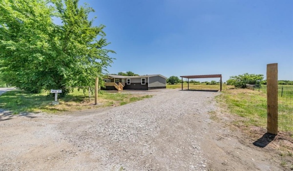 111 County Road 1303, Bridgeport, TX 76426, 4 Bedrooms Bedrooms, ,2 BathroomsBathrooms,Residential,For Sale,111 County Road 1303,20872619