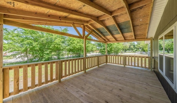 111 County Road 1303, Bridgeport, TX 76426, 4 Bedrooms Bedrooms, ,2 BathroomsBathrooms,Residential,For Sale,111 County Road 1303,20872619