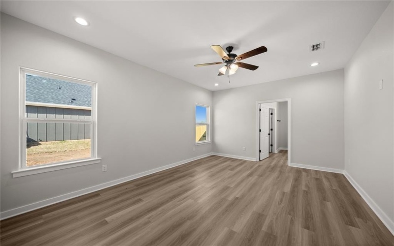 203 Toro Drive, Winona, TX 75792, 3 Bedrooms Bedrooms, ,2 BathroomsBathrooms,Residential,For Sale,203 Toro Drive,20872647