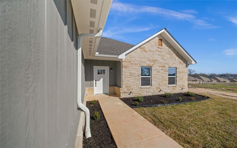 203 Toro Drive, Winona, TX 75792, 3 Bedrooms Bedrooms, ,2 BathroomsBathrooms,Residential,For Sale,203 Toro Drive,20872647