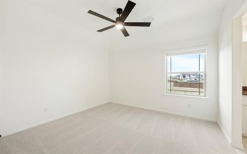 805 Turnbull Avenue, Fort Worth, TX 76247, 4 Bedrooms Bedrooms, ,3 BathroomsBathrooms,Residential,For Sale,805 Turnbull Avenue,20874888