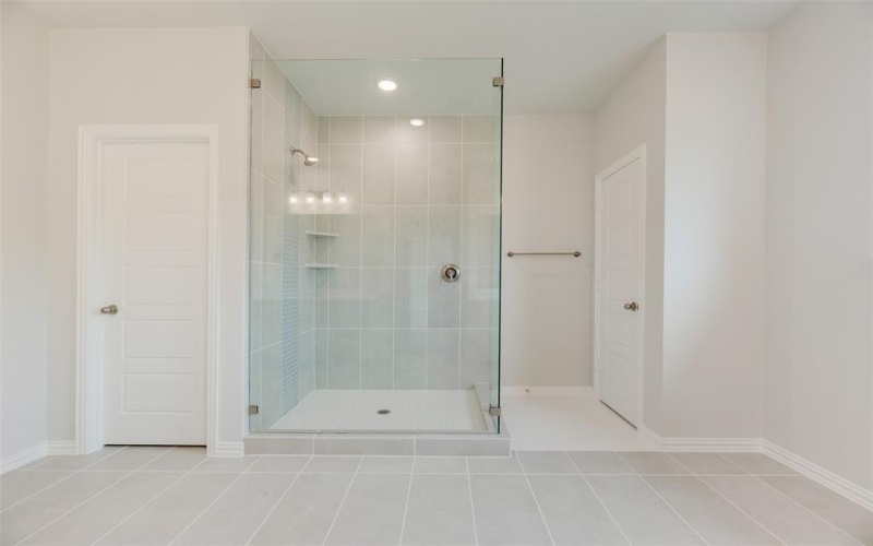 14020 Alfafar Court, Little Elm, TX 75068, 4 Bedrooms Bedrooms, ,3 BathroomsBathrooms,Residential,For Sale,14020 Alfafar Court,20872674