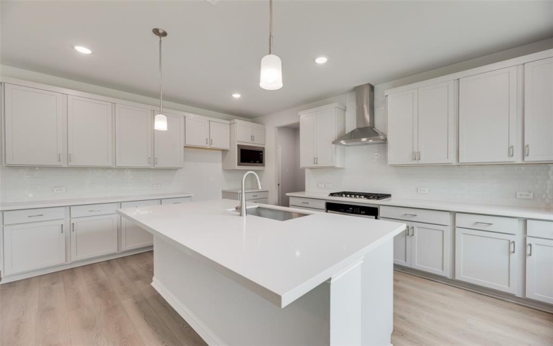 14020 Alfafar Court, Little Elm, TX 75068, 4 Bedrooms Bedrooms, ,3 BathroomsBathrooms,Residential,For Sale,14020 Alfafar Court,20872674