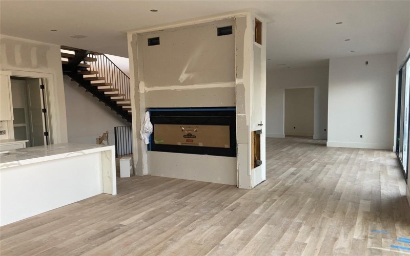 3624 N Fitzhugh Avenue, Dallas, TX 75204, 5 Bedrooms Bedrooms, ,6 BathroomsBathrooms,Residential,For Sale,3624 N Fitzhugh Avenue,20874895