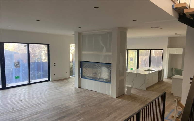 3624 N Fitzhugh Avenue, Dallas, TX 75204, 5 Bedrooms Bedrooms, ,6 BathroomsBathrooms,Residential,For Sale,3624 N Fitzhugh Avenue,20874895