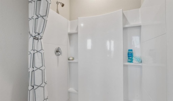 3056 STRAWBERRY FARM Lane, Fort Worth, TX 76140, 3 Bedrooms Bedrooms, ,2 BathroomsBathrooms,Residential,For Sale,3056 STRAWBERRY FARM Lane,20874906