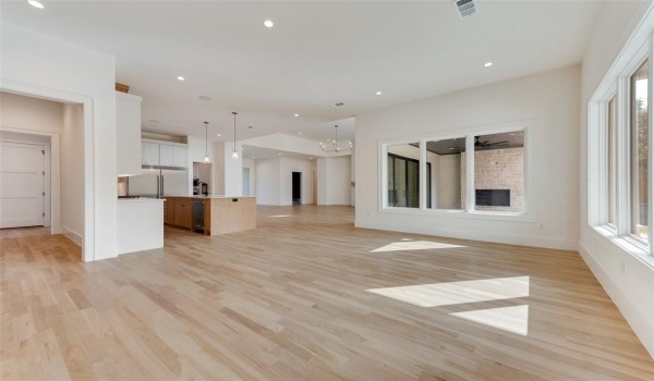 10519 Somerton Drive, Dallas, TX 75229, 5 Bedrooms Bedrooms, ,6 BathroomsBathrooms,Residential,For Sale,10519 Somerton Drive,20874958