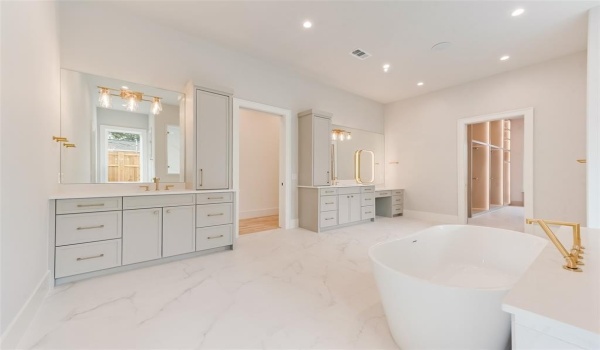 10519 Somerton Drive, Dallas, TX 75229, 5 Bedrooms Bedrooms, ,6 BathroomsBathrooms,Residential,For Sale,10519 Somerton Drive,20874958