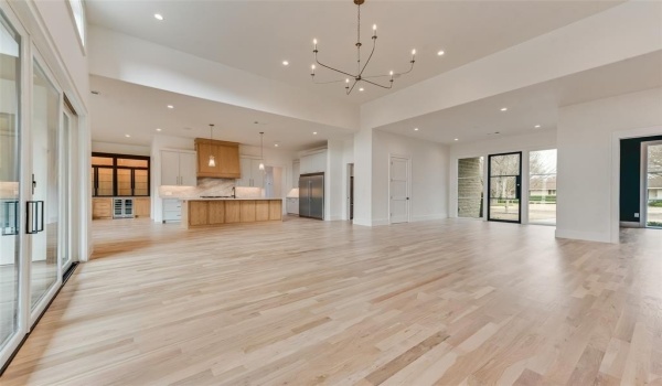 10519 Somerton Drive, Dallas, TX 75229, 5 Bedrooms Bedrooms, ,6 BathroomsBathrooms,Residential,For Sale,10519 Somerton Drive,20874958