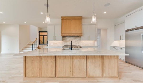 10519 Somerton Drive, Dallas, TX 75229, 5 Bedrooms Bedrooms, ,6 BathroomsBathrooms,Residential,For Sale,10519 Somerton Drive,20874958