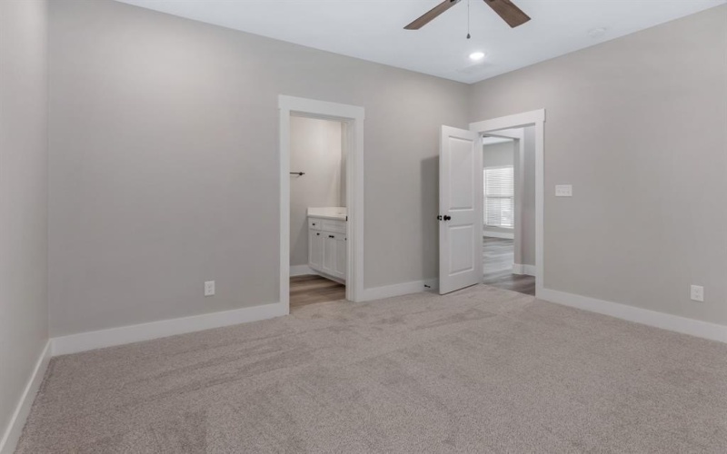 722 E Walker Street, Denison, TX 75021, 3 Bedrooms Bedrooms, ,2 BathroomsBathrooms,Residential,For Sale,722 E Walker Street,20874999