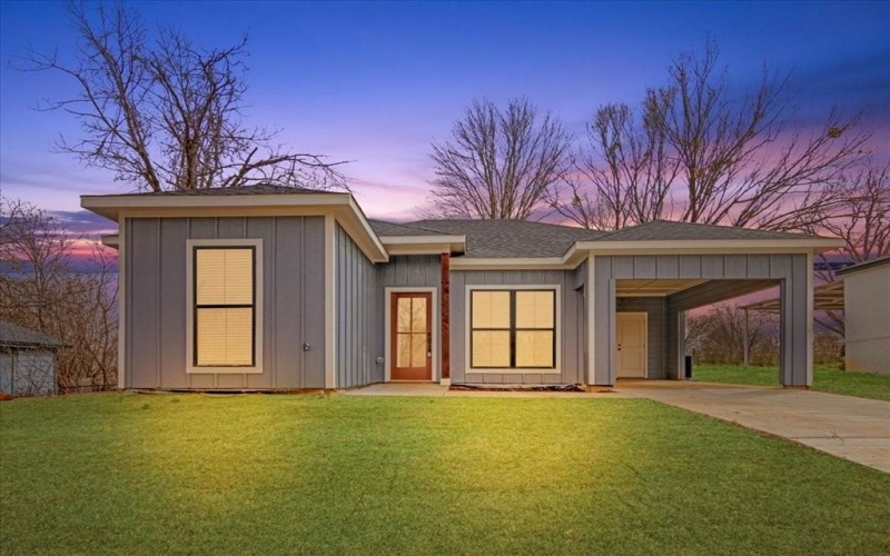722 E Walker Street, Denison, TX 75021, 3 Bedrooms Bedrooms, ,2 BathroomsBathrooms,Residential,For Sale,722 E Walker Street,20874999