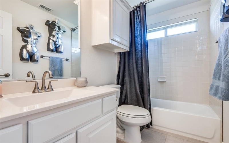 1819 Orlando Drive, Cedar Hill, TX 75104, 5 Habitaciones Habitaciones , ,3 BañosBaños,Residential,En Venta,1819 Orlando Drive,20875201