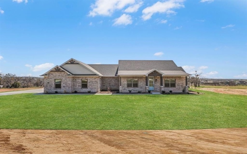 405 Red Roan Ridge, Brock, TX 76087, 4 Bedrooms Bedrooms, ,2 BathroomsBathrooms,Residential,For Sale,405 Red Roan Ridge,20875238