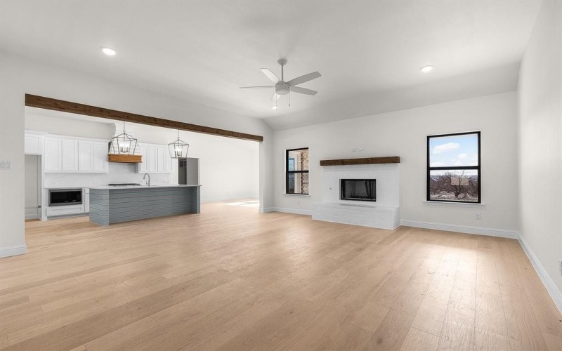 405 Red Roan Ridge, Brock, TX 76087, 4 Bedrooms Bedrooms, ,2 BathroomsBathrooms,Residential,For Sale,405 Red Roan Ridge,20875238