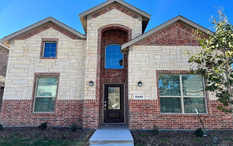 5349 crosswind Trail, Garland, TX 75040, ,3 BathroomsBathrooms,Residential Lease,For Rent,5349 crosswind Trail,20873041