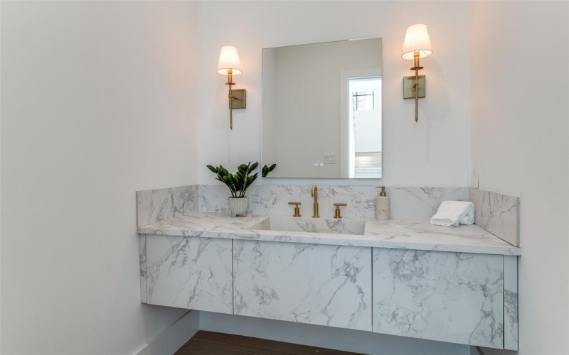 4910 W Hanover Avenue, Dallas, TX 75209, 4 Bedrooms Bedrooms, ,5 BathroomsBathrooms,Residential,For Sale,4910 W Hanover Avenue,20873116