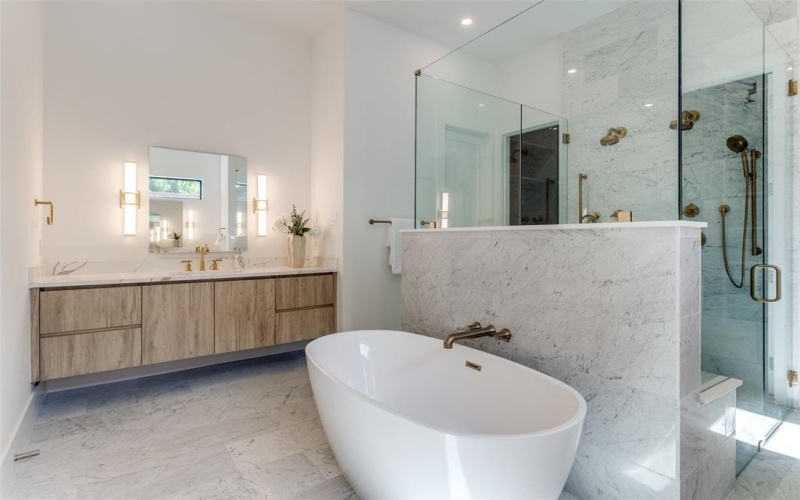 4910 W Hanover Avenue, Dallas, TX 75209, 4 Bedrooms Bedrooms, ,5 BathroomsBathrooms,Residential,For Sale,4910 W Hanover Avenue,20873116