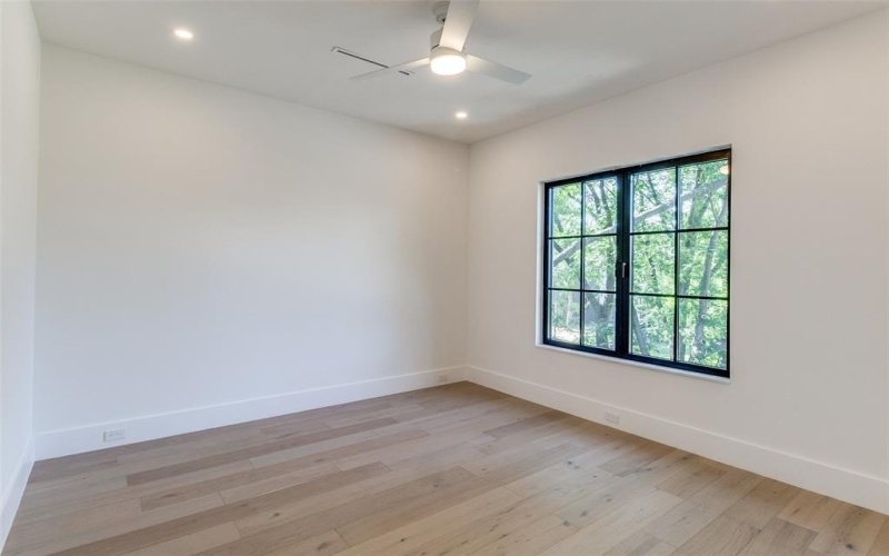 4910 W Hanover Avenue, Dallas, TX 75209, 4 Bedrooms Bedrooms, ,5 BathroomsBathrooms,Residential,For Sale,4910 W Hanover Avenue,20873116