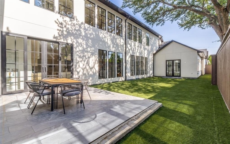 4910 W Hanover Avenue, Dallas, TX 75209, 4 Bedrooms Bedrooms, ,5 BathroomsBathrooms,Residential,For Sale,4910 W Hanover Avenue,20873116