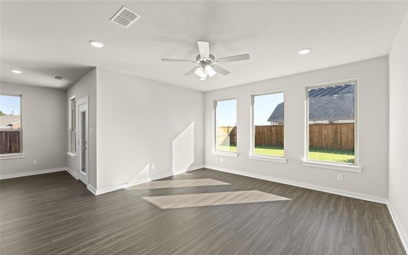 7541 Wild Mint Trail, Midlothian, TX 76084, 4 Bedrooms Bedrooms, ,3 BathroomsBathrooms,Residential,For Sale,7541 Wild Mint Trail,20873175