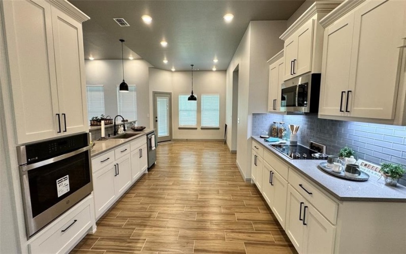 800 County Rd 4108, Greenville, TX 75401, 4 Bedrooms Bedrooms, ,2 BathroomsBathrooms,Residential,For Sale,800 County Rd 4108,20875637