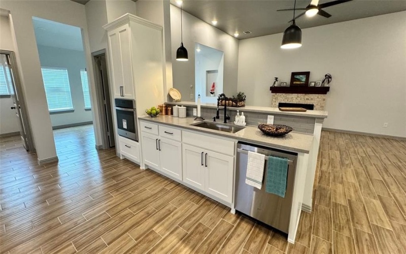 800 County Rd 4108, Greenville, TX 75401, 4 Bedrooms Bedrooms, ,2 BathroomsBathrooms,Residential,For Sale,800 County Rd 4108,20875637