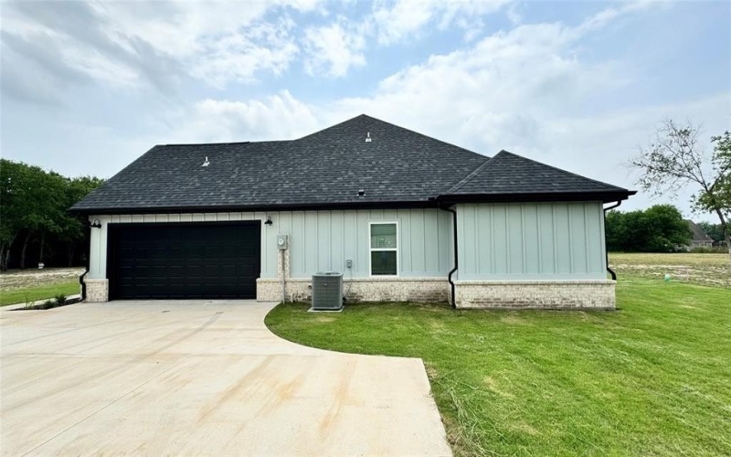 800 County Rd 4108, Greenville, TX 75401, 4 Bedrooms Bedrooms, ,2 BathroomsBathrooms,Residential,For Sale,800 County Rd 4108,20875637
