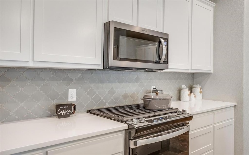 6829 Canyon Rock, Benbrook, TX 76126, 4 Habitaciones Habitaciones , ,2 BañosBaños,Residential,En Venta,6829 Canyon Rock,20875661