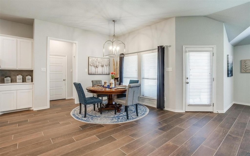 6829 Canyon Rock, Benbrook, TX 76126, 4 Habitaciones Habitaciones , ,2 BañosBaños,Residential,En Venta,6829 Canyon Rock,20875661