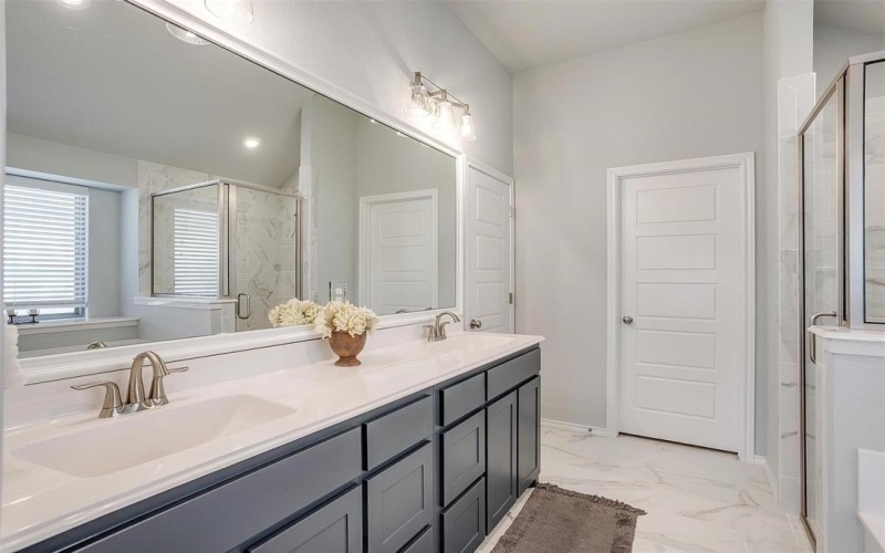6829 Canyon Rock, Benbrook, TX 76126, 4 Habitaciones Habitaciones , ,2 BañosBaños,Residential,En Venta,6829 Canyon Rock,20875661