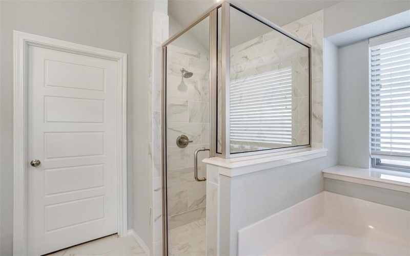 6829 Canyon Rock, Benbrook, TX 76126, 4 Habitaciones Habitaciones , ,2 BañosBaños,Residential,En Venta,6829 Canyon Rock,20875661