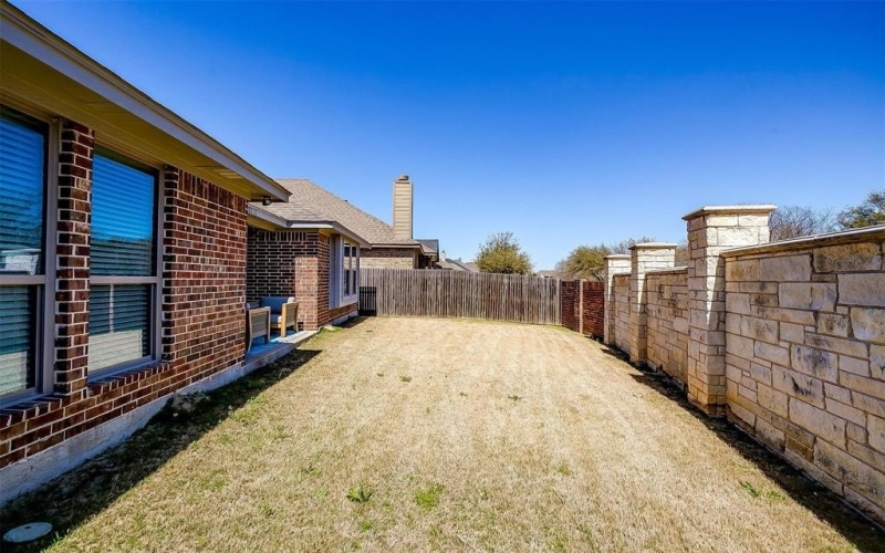 6829 Canyon Rock, Benbrook, TX 76126, 4 Habitaciones Habitaciones , ,2 BañosBaños,Residential,En Venta,6829 Canyon Rock,20875661