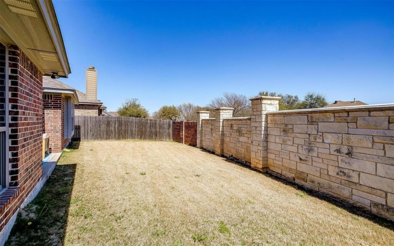 6829 Canyon Rock, Benbrook, TX 76126, 4 Habitaciones Habitaciones , ,2 BañosBaños,Residential,En Venta,6829 Canyon Rock,20875661