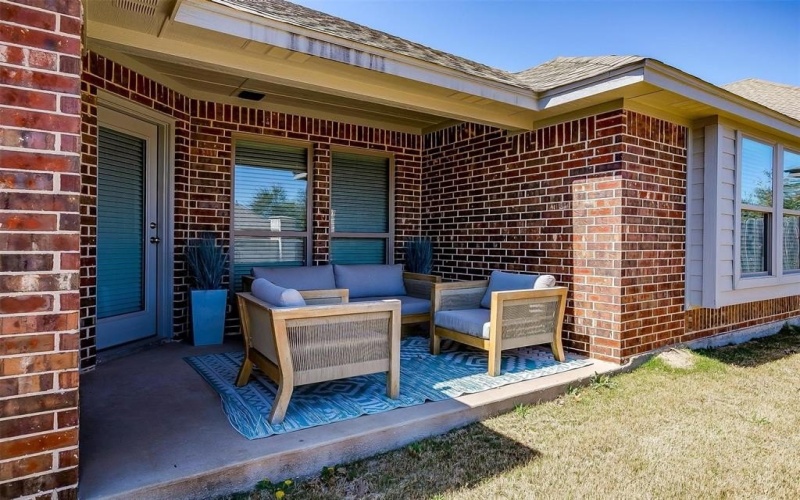 6829 Canyon Rock, Benbrook, TX 76126, 4 Habitaciones Habitaciones , ,2 BañosBaños,Residential,En Venta,6829 Canyon Rock,20875661