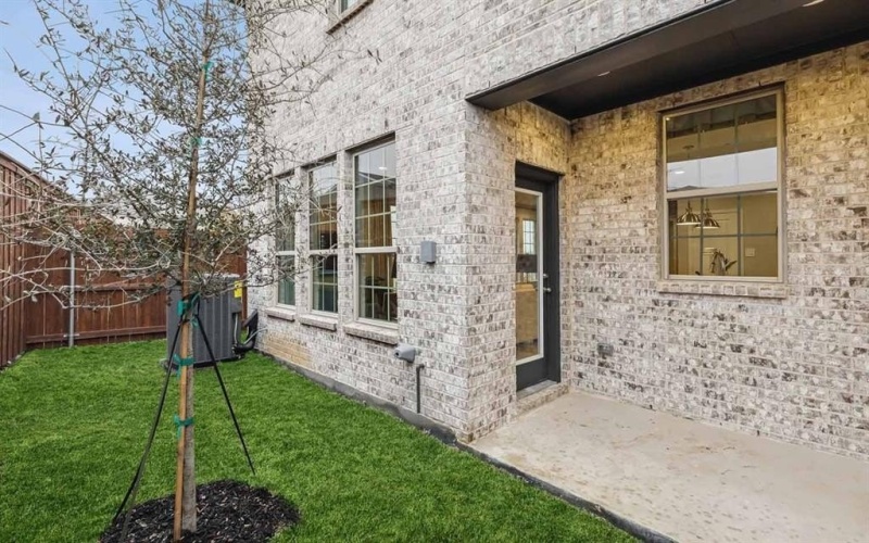 654 Sandiford Court, Mansfield, TX 76063, 3 Habitaciones Habitaciones , ,2 BañosBaños,Residential,En Venta,654 Sandiford Court,20875671