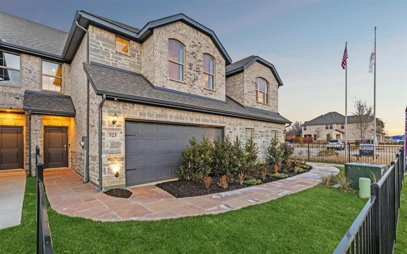 654 Sandiford Court, Mansfield, TX 76063, 3 Habitaciones Habitaciones , ,2 BañosBaños,Residential,En Venta,654 Sandiford Court,20875671