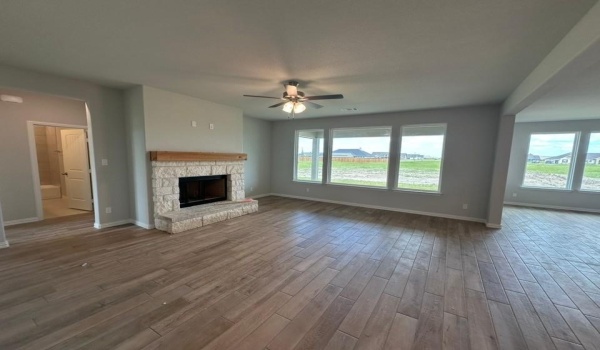 2465 Blackjack Oak Road, Oak Ridge, TX 75161, 3 Habitaciones Habitaciones , ,2 BañosBaños,Residential,En Venta,2465 Blackjack Oak Road,20875750