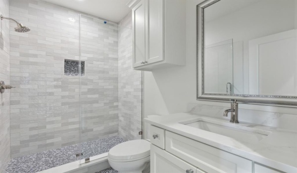 10930 Beauty Lane, Dallas, TX 75229, 5 Bedrooms Bedrooms, ,6 BathroomsBathrooms,Residential,For Sale,10930 Beauty Lane,20873437