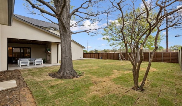 10930 Beauty Lane, Dallas, TX 75229, 5 Bedrooms Bedrooms, ,6 BathroomsBathrooms,Residential,For Sale,10930 Beauty Lane,20873437